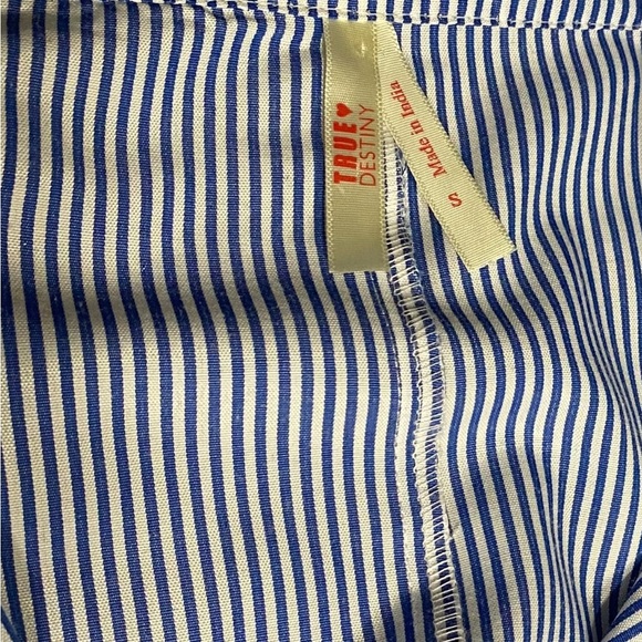 True Destiny -Blue & White  Striped Puff Sleeve Small - Picture 9 of 12